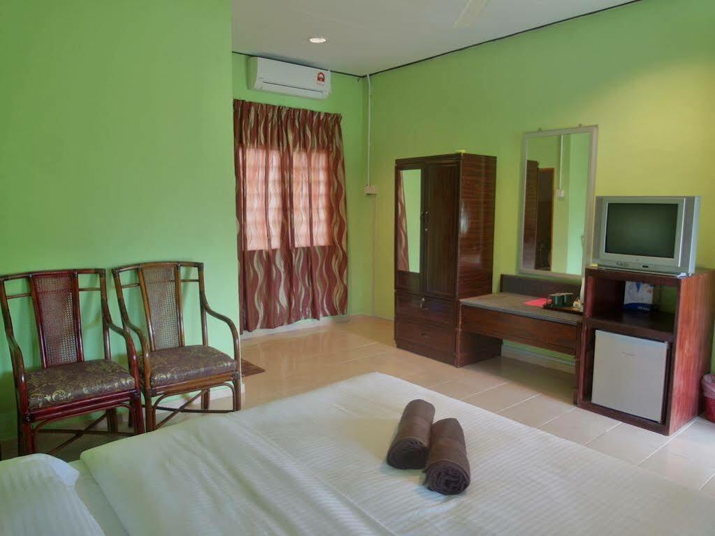 I & R Tasik Anak Motel Langkawi Luaran gambar