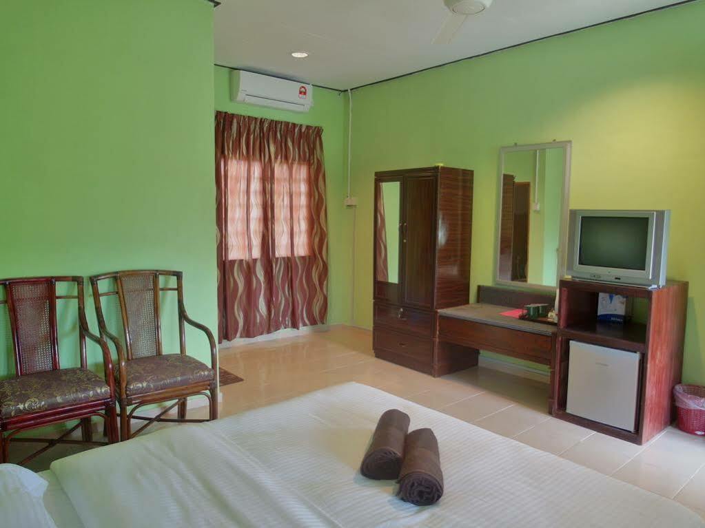 I & R Tasik Anak Motel Langkawi Luaran gambar